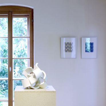 werkschau-atelier-agnes-schade-falk-weselsky-papierrelief-holzobjekt