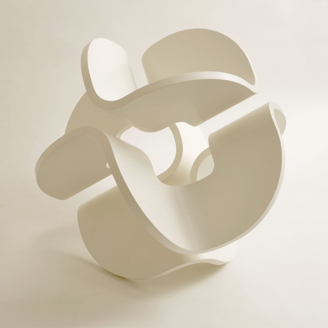  conexio-holzskulptur-atelier-agnes-schade-falk-weselsky